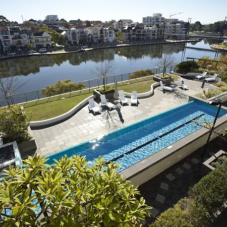 East Perth Suites Hotel-3